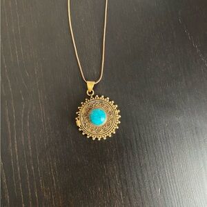 Gold Pendant Necklace